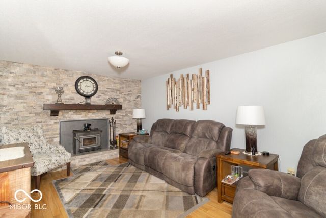 3198 N County Road 300 W, New Castle, IN 47362