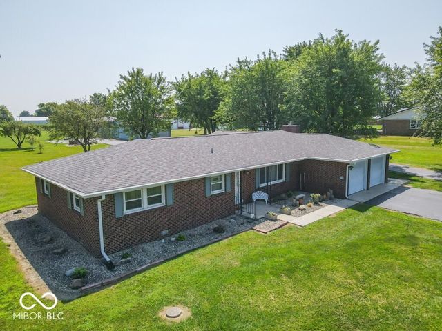 3198 N County Road 300 W, New Castle, IN 47362