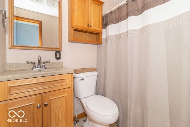 3198 N County Road 300 W, New Castle, IN 47362