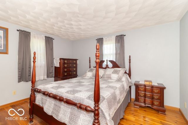 3198 N County Road 300 W, New Castle, IN 47362