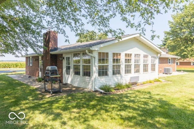 3198 N County Road 300 W, New Castle, IN 47362