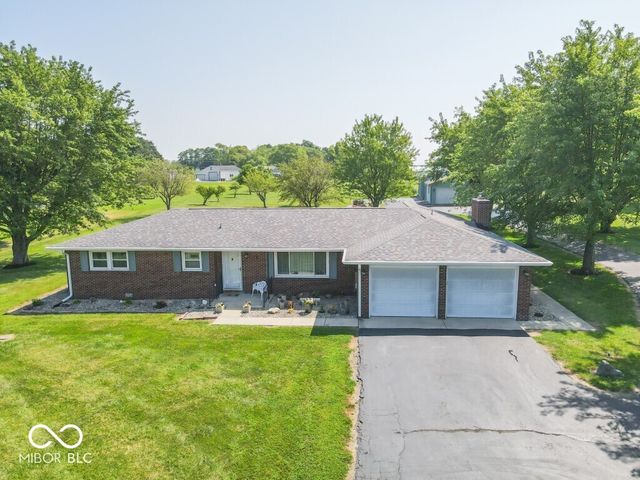 3198 N County Road 300 W, New Castle, IN 47362