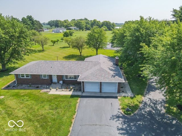 3198 N County Road 300 W, New Castle, IN 47362