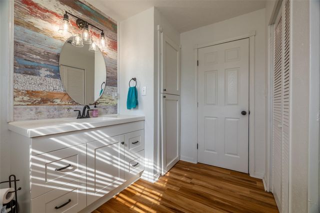 384 County Road 2046, Hull, TX 77564