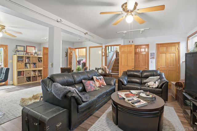 163 Van Keuren Avenue, Pine Bush, NY 12566