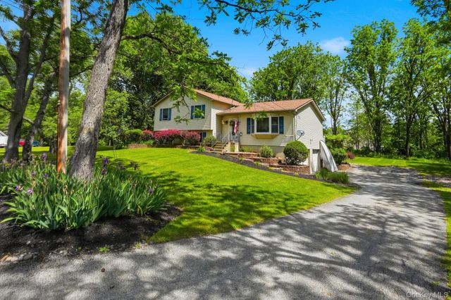 163 Van Keuren Avenue, Pine Bush, NY 12566
