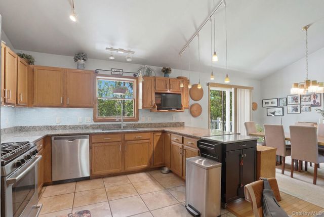 163 Van Keuren Avenue, Pine Bush, NY 12566