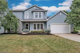 19694 Benbow Road, Strongsville, OH 44136