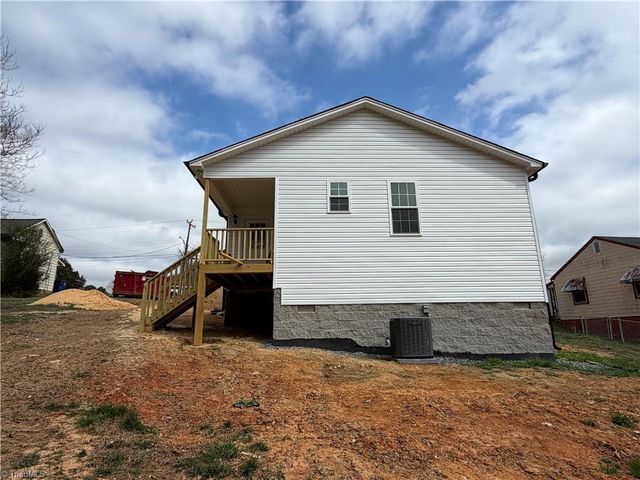 113 River Drive, Randleman, NC 27317