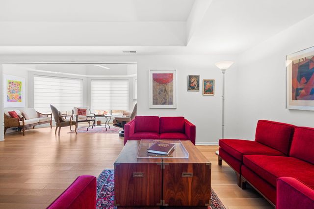 2115 Nature Cove Court 210, Ann Arbor, MI 48104