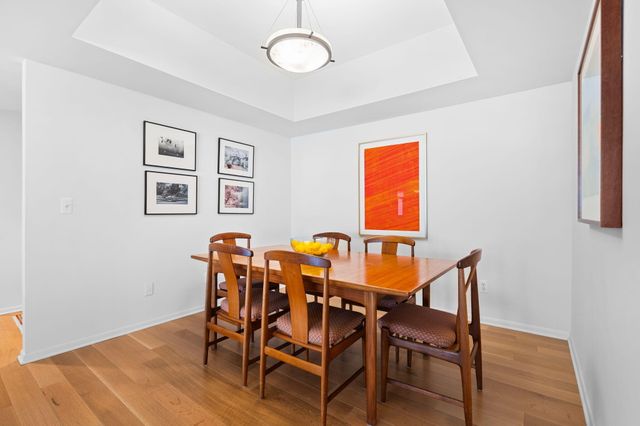 2115 Nature Cove Court 210, Ann Arbor, MI 48104