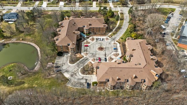 2115 Nature Cove Court 210, Ann Arbor, MI 48104