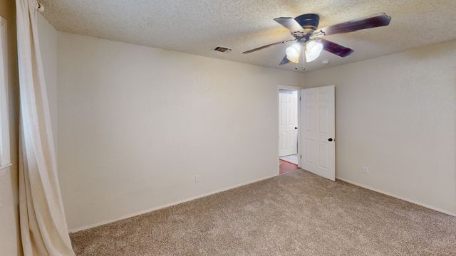 2501 Yucca Avenue, Fort Worth, TX 76111