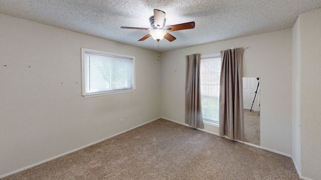 2501 Yucca Avenue, Fort Worth, TX 76111