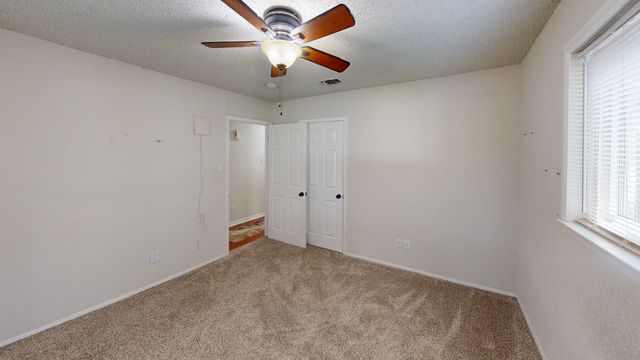 2501 Yucca Avenue, Fort Worth, TX 76111