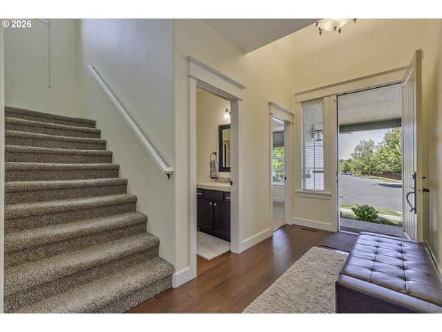 842 36TH Ave, Forest Grove, OR 97116