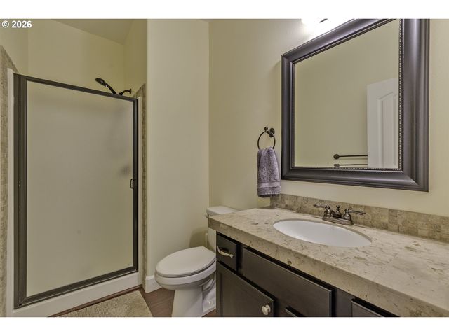 842 36TH Ave, Forest Grove, OR 97116