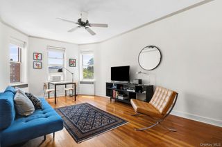 111-35 75th Avenue 42, Forest Hills, NY 11375