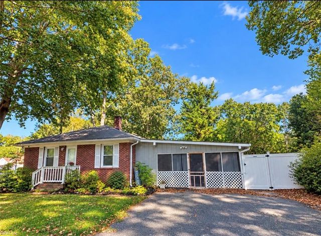 245 Old DR, Chesapeake, VA 23322