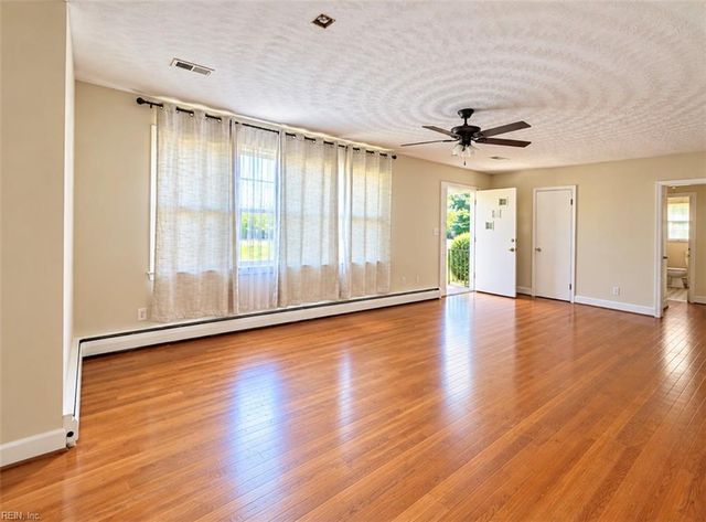 245 Old DR, Chesapeake, VA 23322