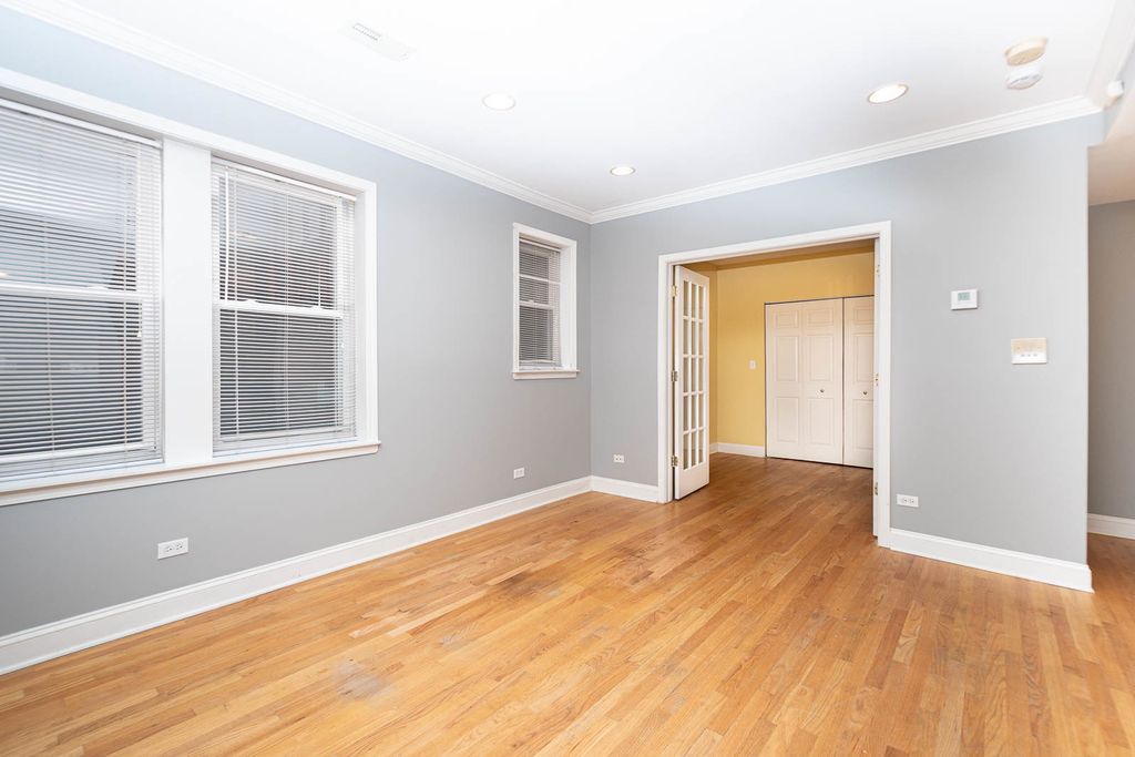 7074 N Wolcott Avenue 1, Chicago, IL 60626 — photo 3