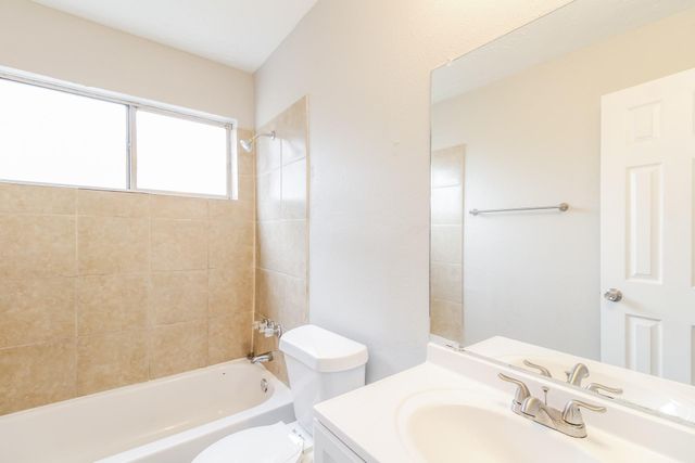 5310 Riverwood Drive, Richmond, TX 77469