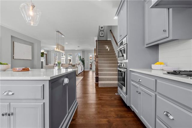 729 Corbin Terrace, Kansas City, MO 64111