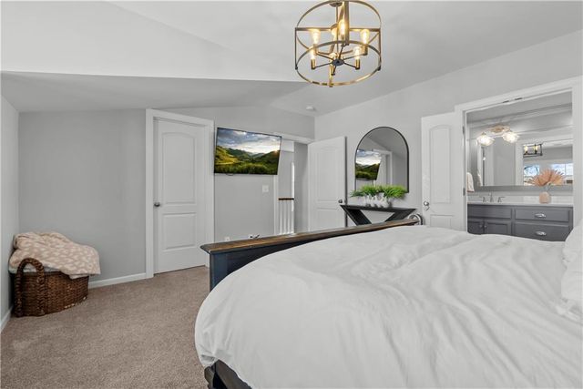 729 Corbin Terrace, Kansas City, MO 64111