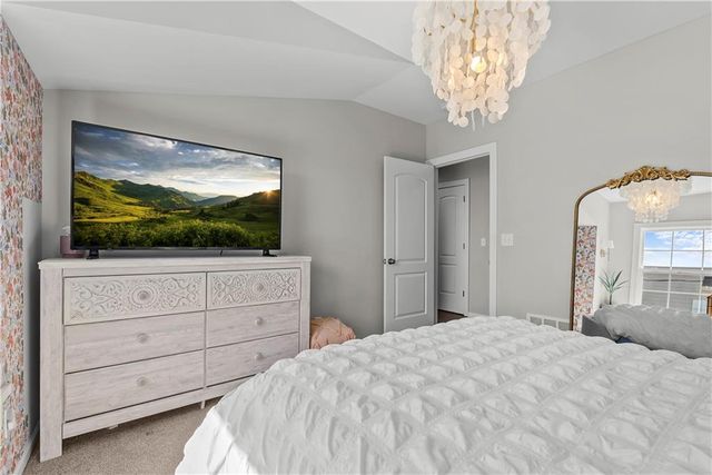 729 Corbin Terrace, Kansas City, MO 64111