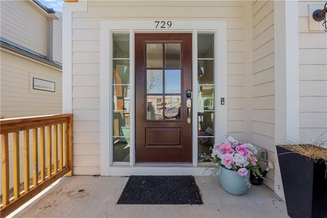 729 Corbin Terrace, Kansas City, MO 64111