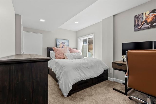 729 Corbin Terrace, Kansas City, MO 64111