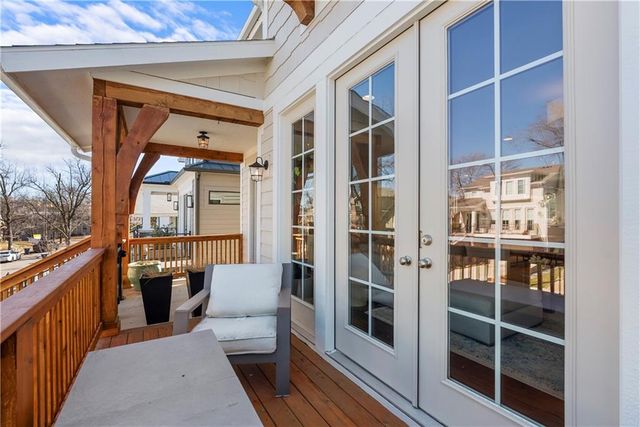 729 Corbin Terrace, Kansas City, MO 64111