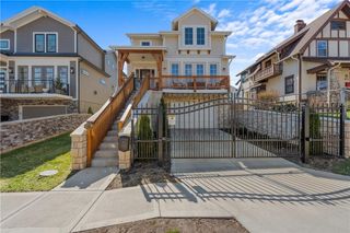 729 Corbin Terrace, Kansas City, MO 64111