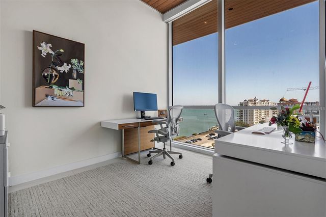 111 GOLDEN GATE POINT 802PH, Sarasota, FL 34236
