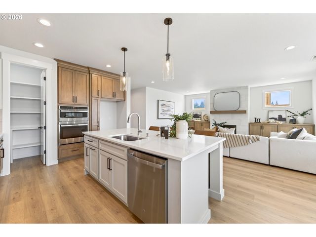 4108 N 12TH Way, Ridgefield, WA 98642
