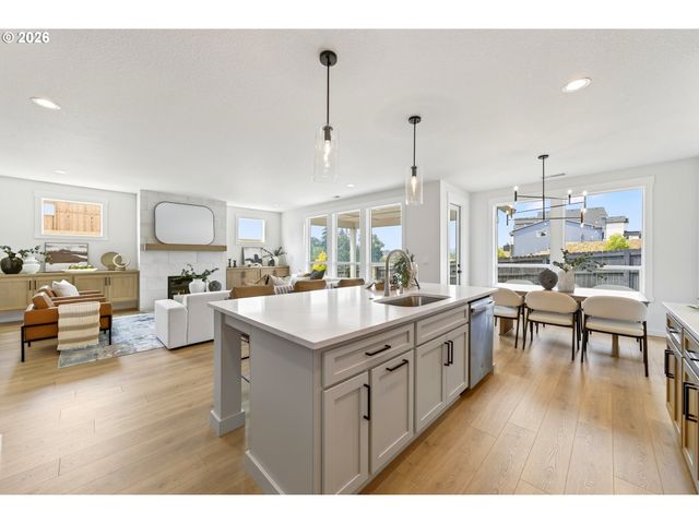 4108 N 12TH Way, Ridgefield, WA 98642