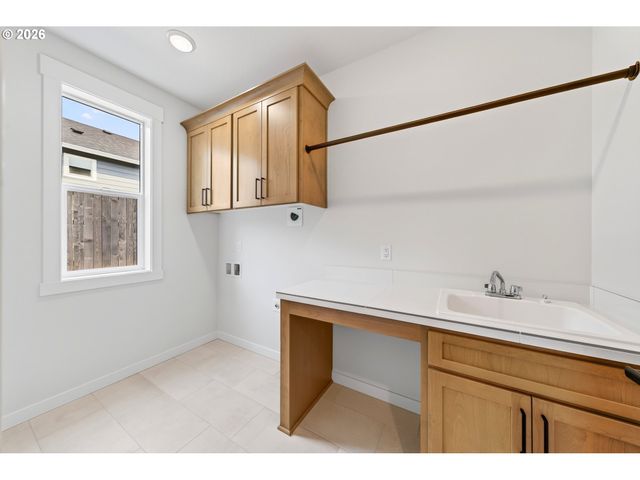 4108 N 12TH Way, Ridgefield, WA 98642