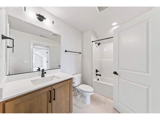 4108 N 12TH Way, Ridgefield, WA 98642