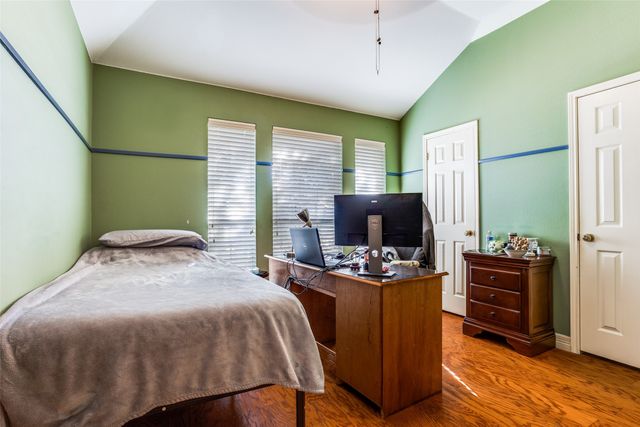 1805 Pecan View Drive, Garland, TX 75040