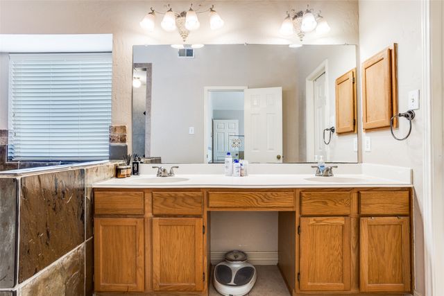 1805 Pecan View Drive, Garland, TX 75040