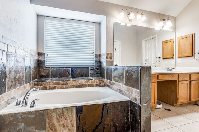 1805 Pecan View Drive, Garland, TX 75040