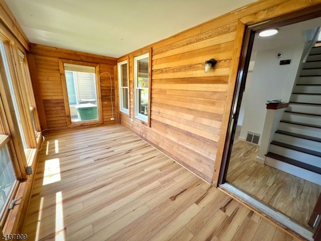 272 E Washington Ave 272, Washington Boro, NJ 07882