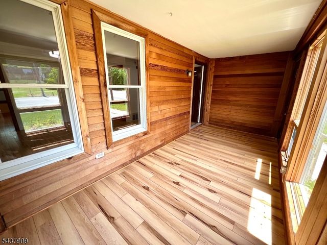 272 E Washington Ave 272, Washington Boro, NJ 07882