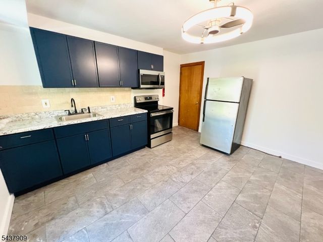 272 E Washington Ave 272, Washington Boro, NJ 07882