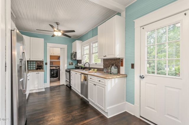 614 Central Avenue, Burlington, NC 27215