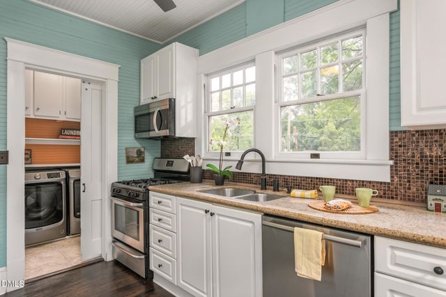 614 Central Avenue, Burlington, NC 27215