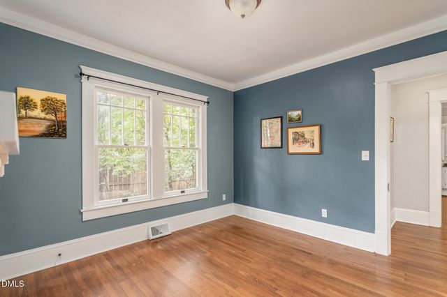 614 Central Avenue, Burlington, NC 27215