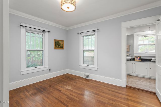 614 Central Avenue, Burlington, NC 27215