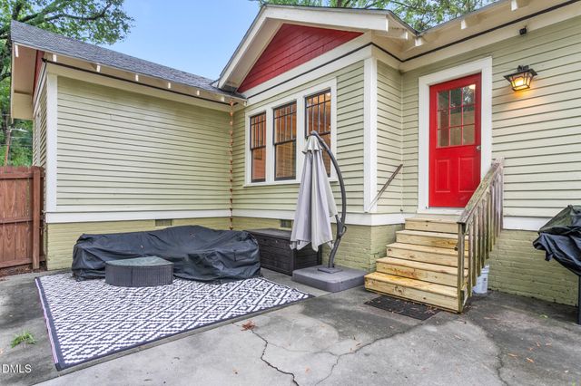614 Central Avenue, Burlington, NC 27215