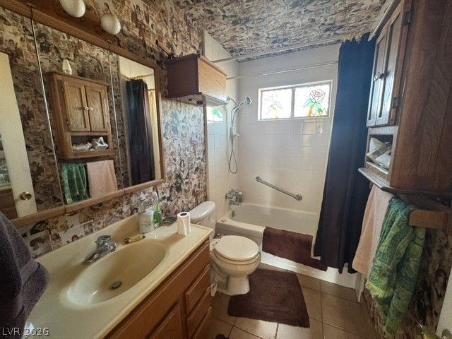 3831 Daisy Street 24, Las Vegas, NV 89119